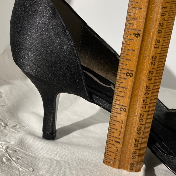 Nina, Black Luster Satin, Size 9M, Open Toe shoes. Original box and storage bag. - Picture 8 of 8